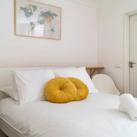 Riverbridge - Historic Center Canal District Homestay Amsterdam